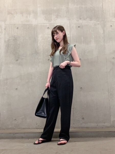 スタイリング詳細 公式 ジーナシス Jeanasis 通販