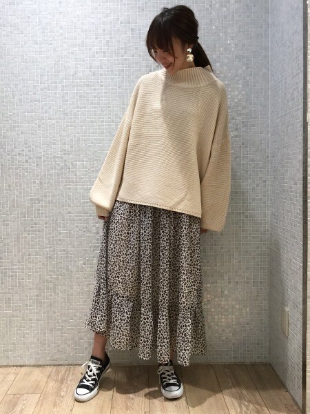 スタイリング詳細 公式 ローリーズファーム Lowrys Farm 通販