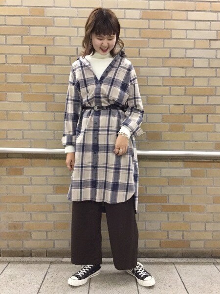 スタイリング詳細 公式 ローリーズファーム Lowrys Farm 通販