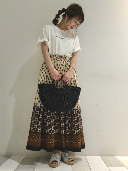 スタイリング詳細 公式 ローリーズファーム Lowrys Farm 通販