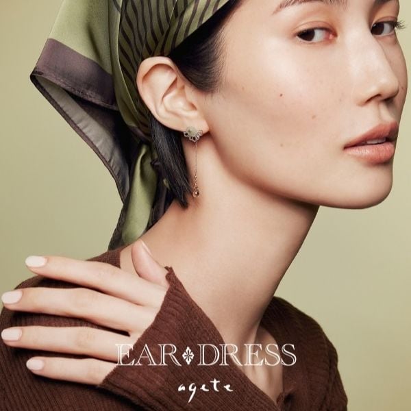 EAR DRESS