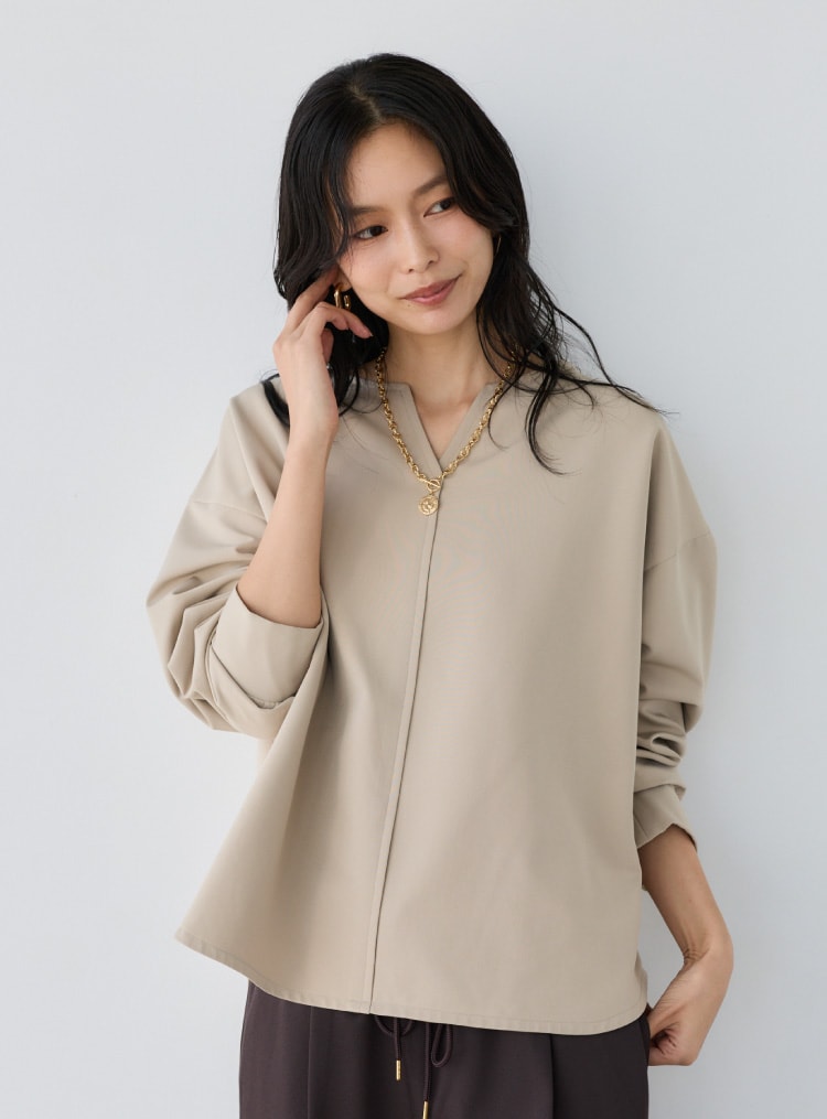 Key-neck blouse