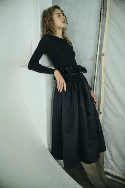 LOOK 03