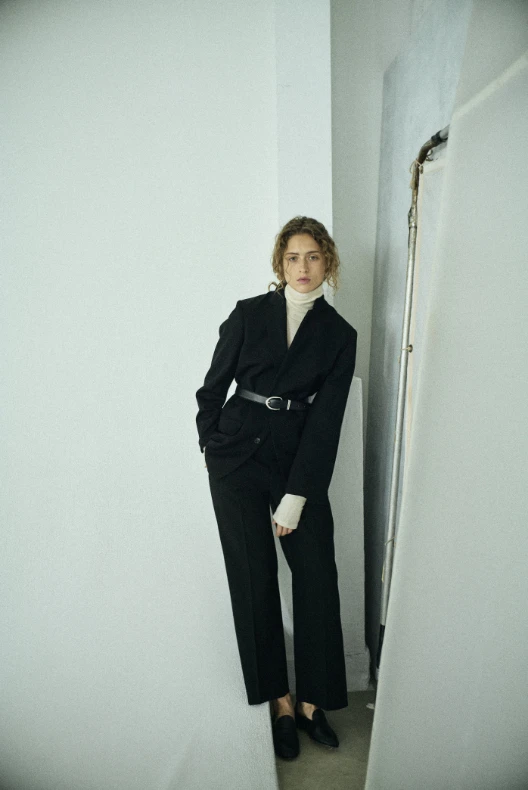 LOOK 06