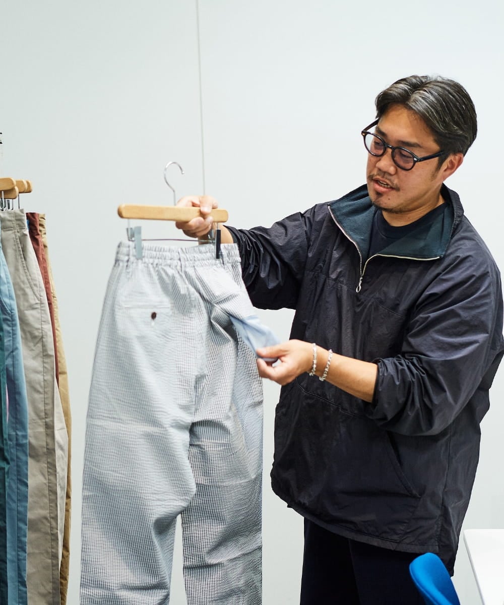 ポケットはメッシュ仕様で軽さをとことん追求