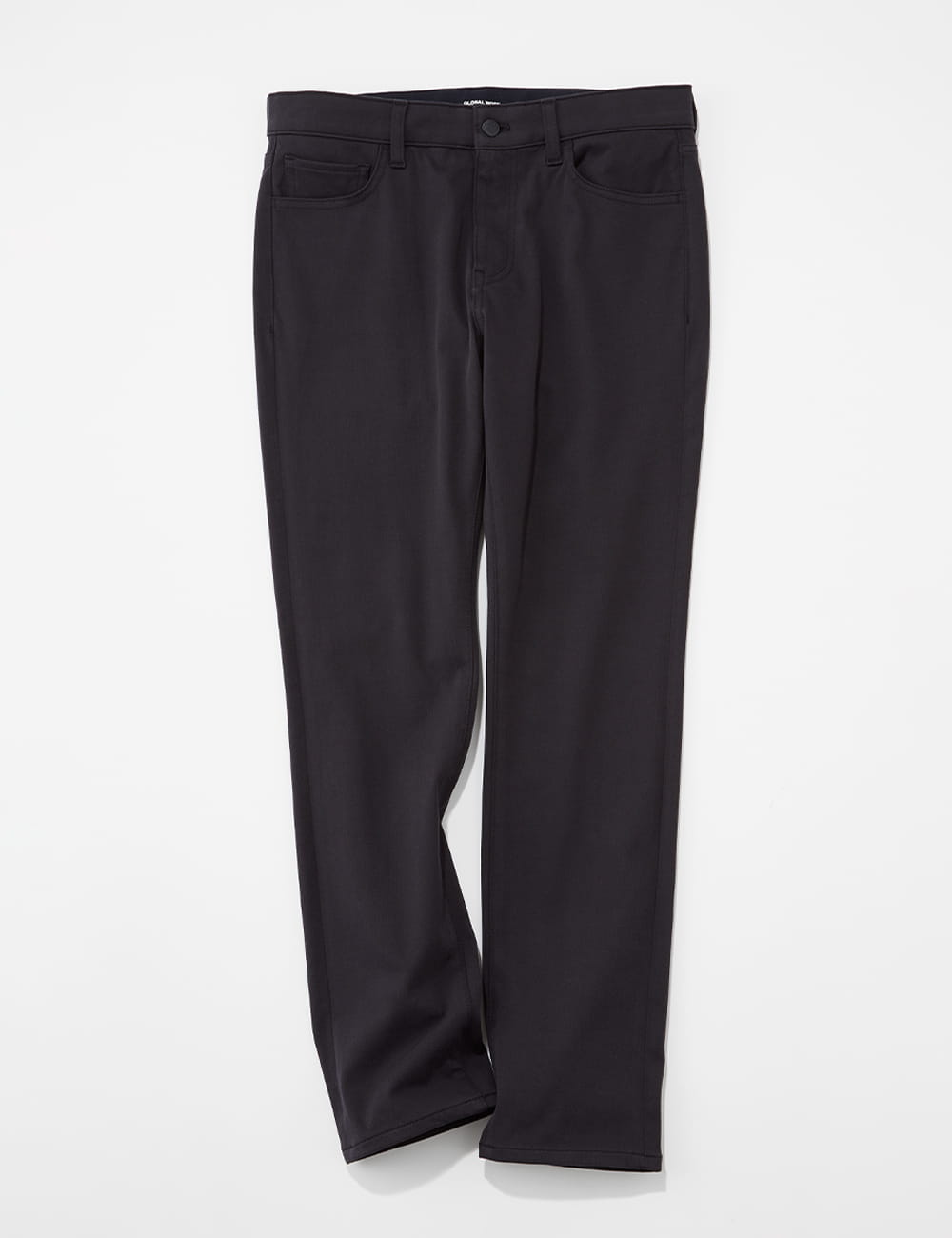 スキニーなのにスウェット感覚のはきやすさ！