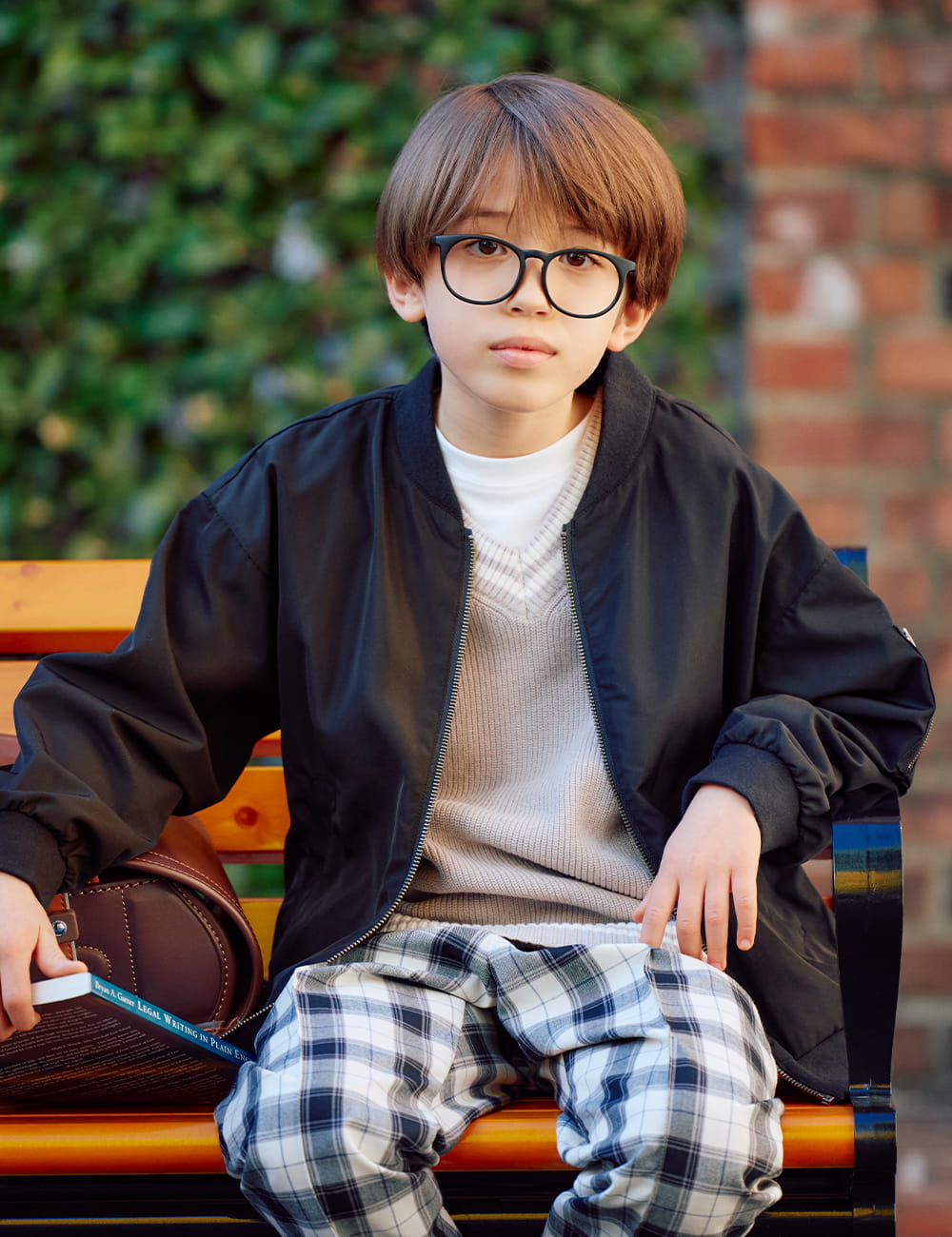 子どもっぽく見えない、あか抜けたコーデが叶う