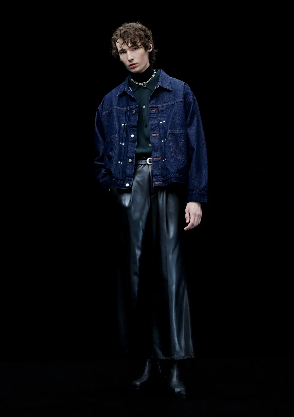 LOOK - HARE 2025 AUTUMN COLLECTION