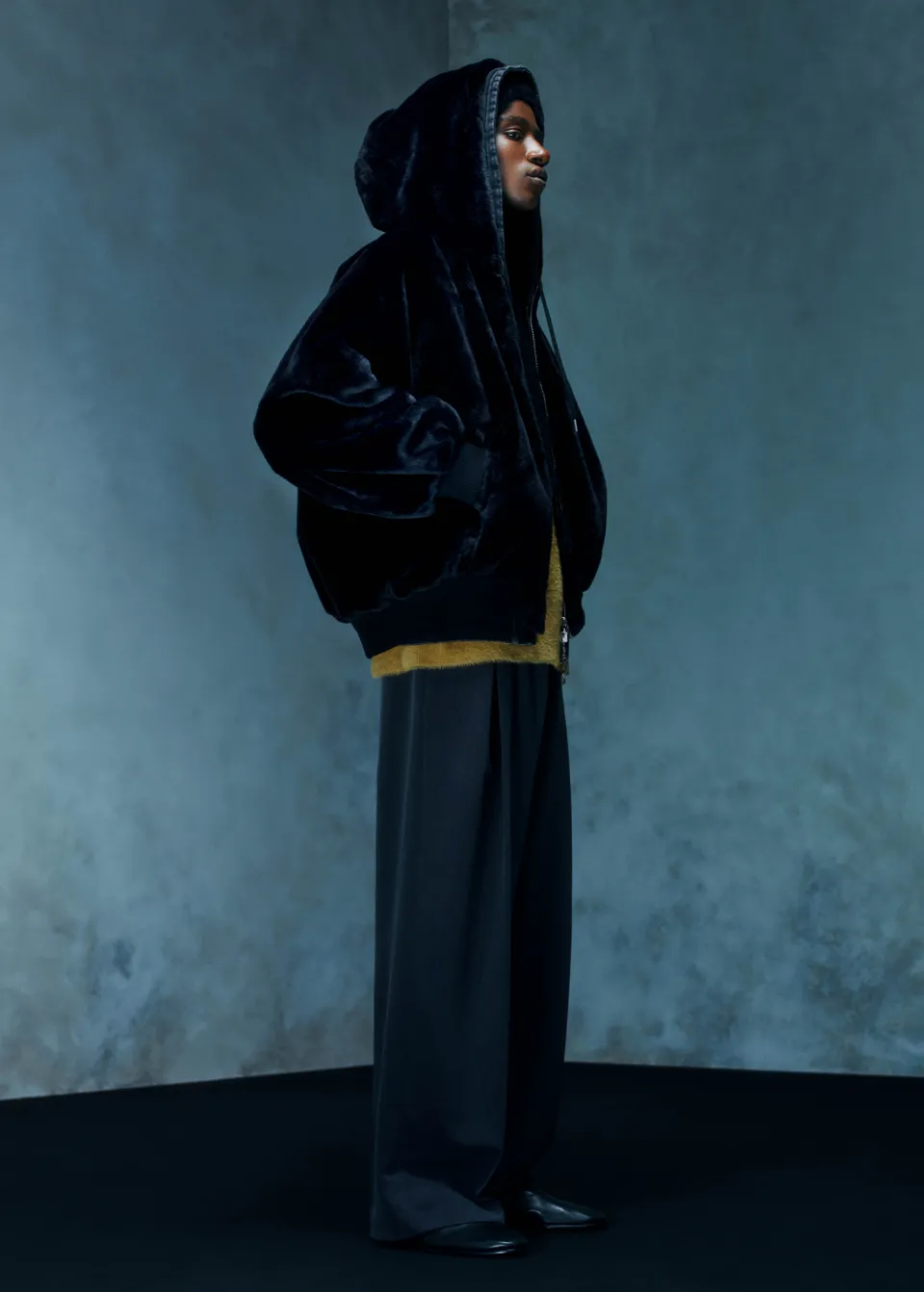 LOOK - HARE 2025 WINTER COLLECTION