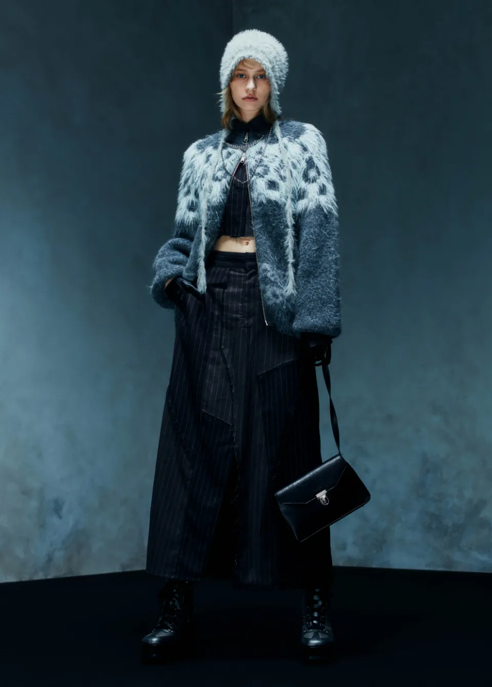 LOOK - HARE 2025 WINTER COLLECTION