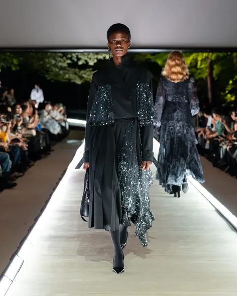LOOK 10