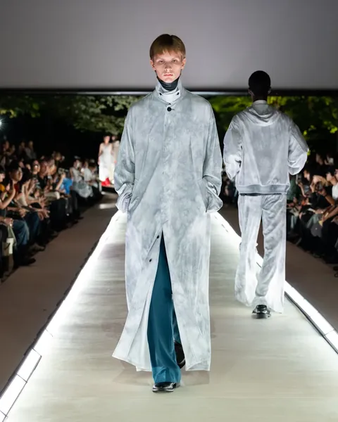 LOOK 14