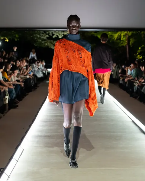 LOOK 30