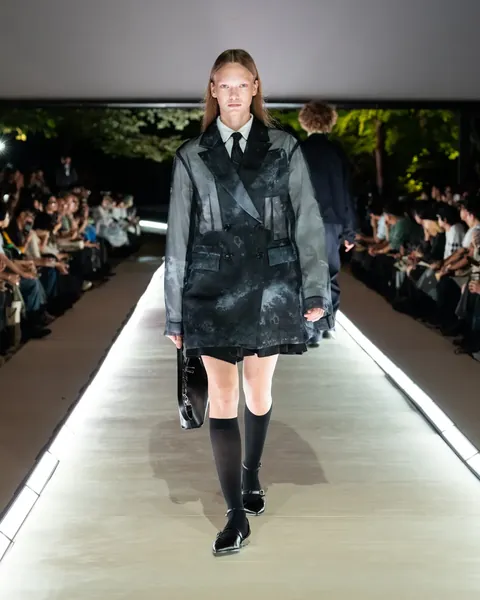 LOOK 34