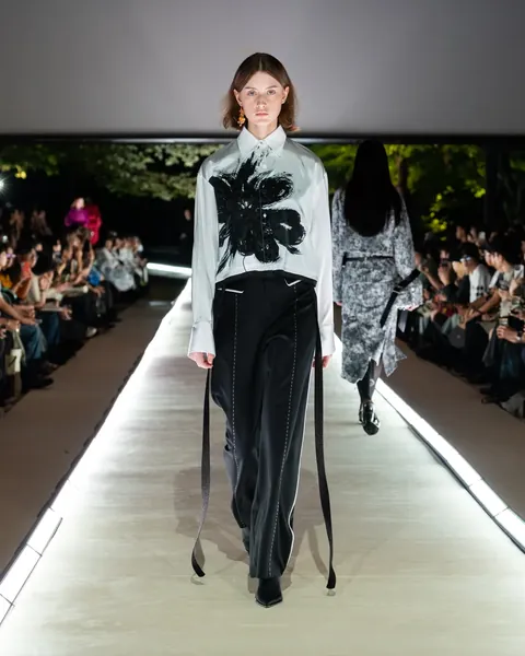 LOOK 36