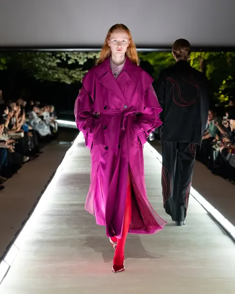 LOOK 39