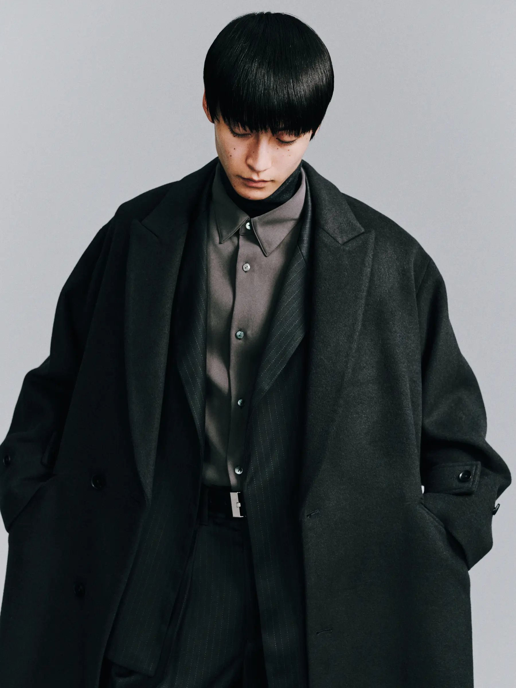 Look.05 MODE / GREY