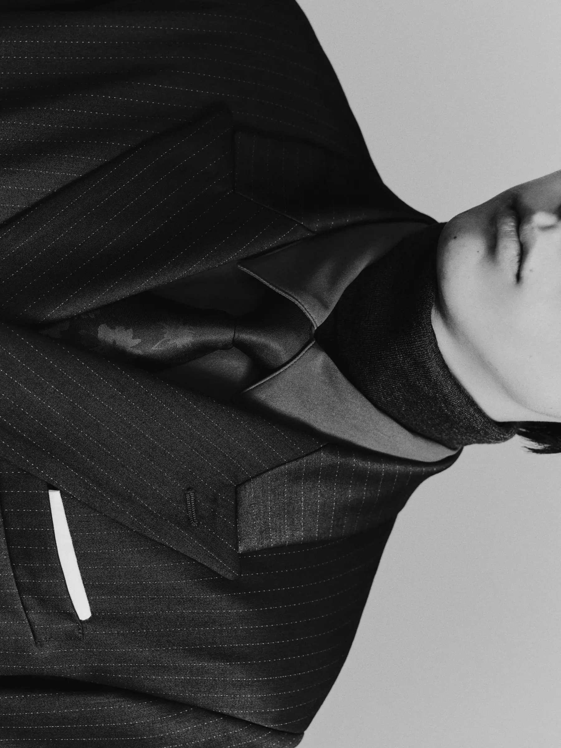 Look.05 MODE / GREY