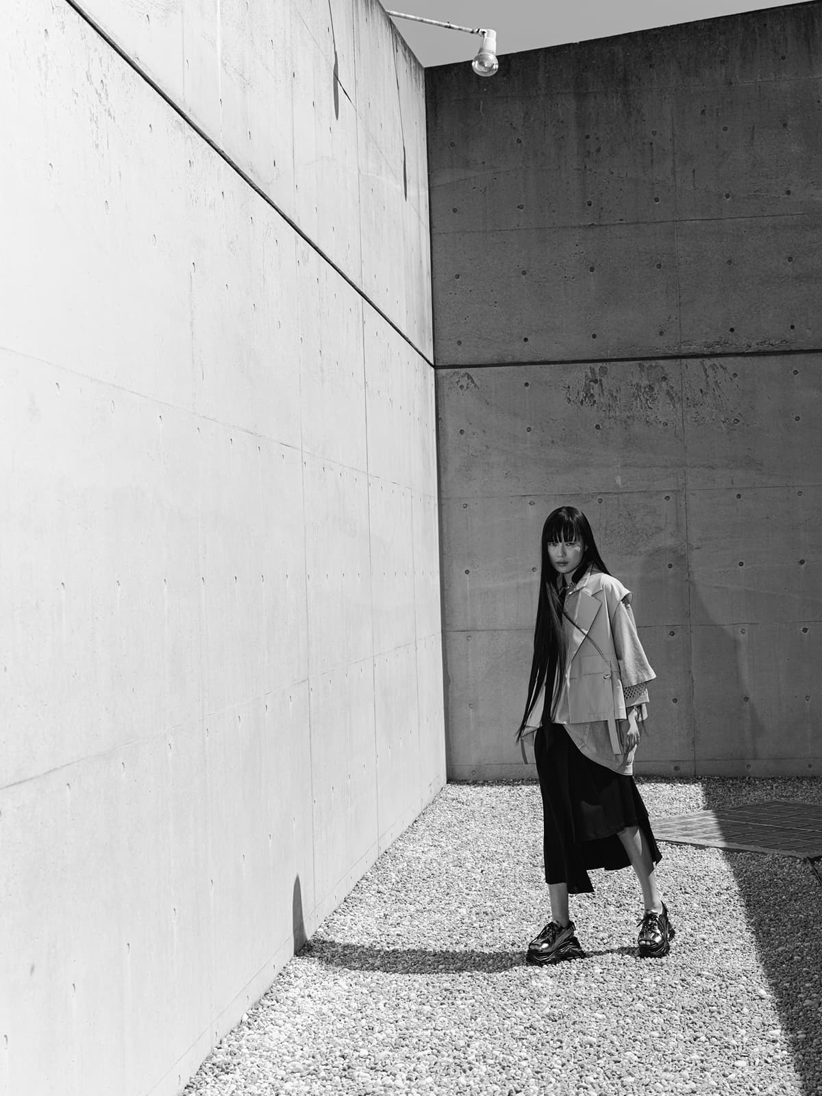 “脱・シンプル”を叶えるピグメントTシャツ4選 Look 12