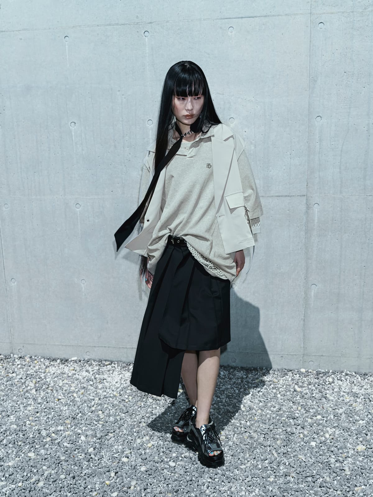 “脱・シンプル”を叶えるピグメントTシャツ4選 Look 13