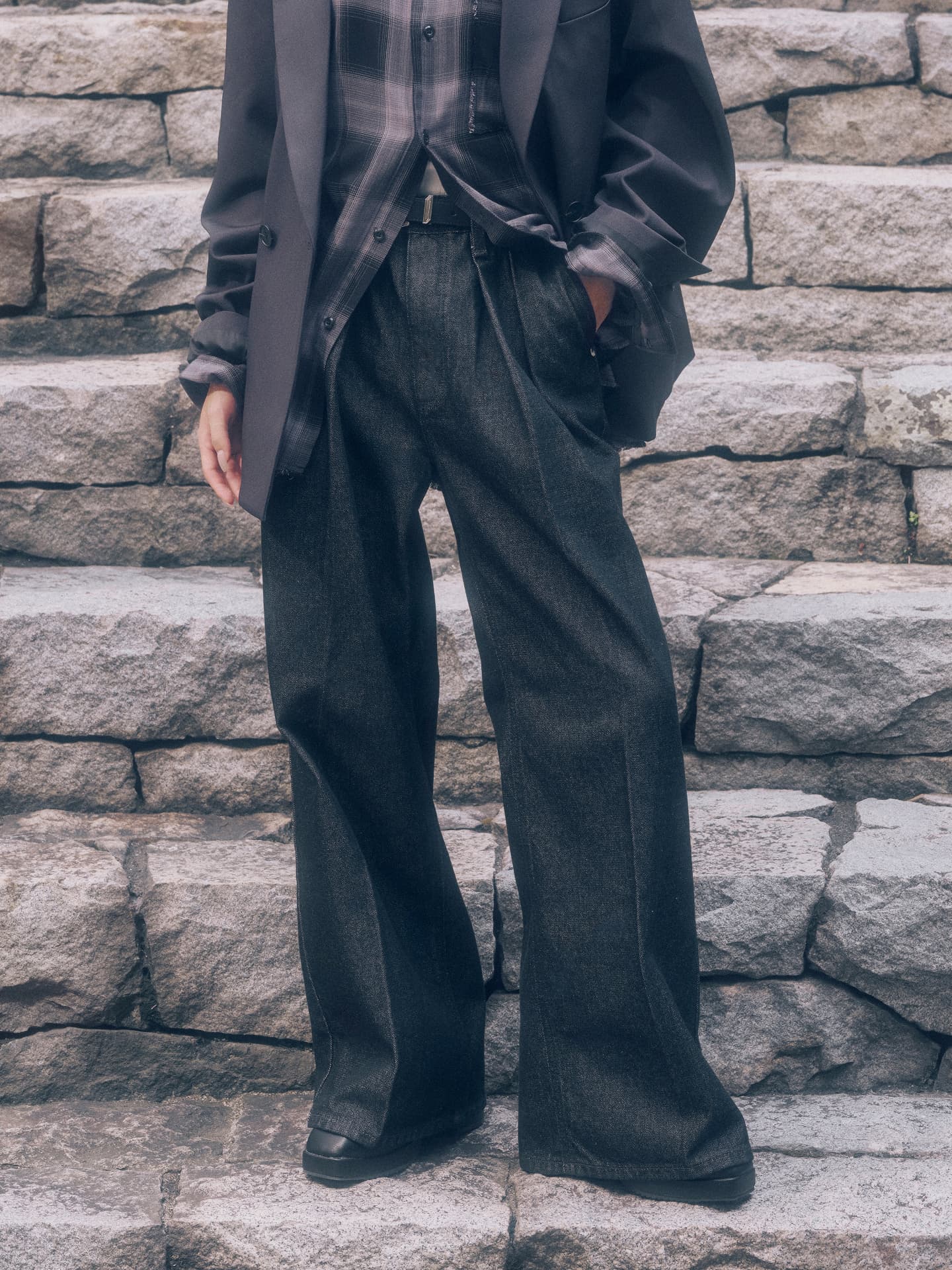 “COLLABORATION ITEMS feat. BAKU IDEGAMI Look 04