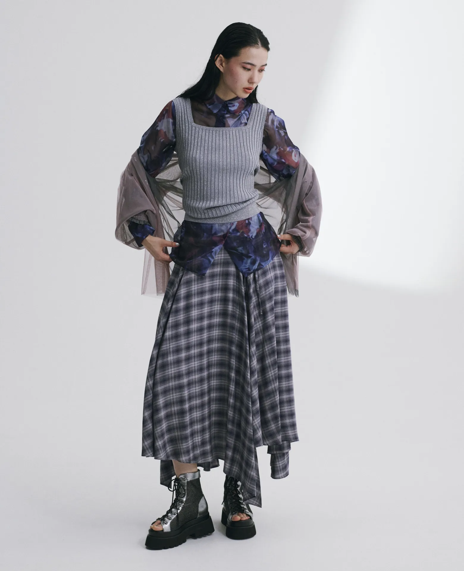 LOOK - HARE 2025 SUMMER COLLECTION
