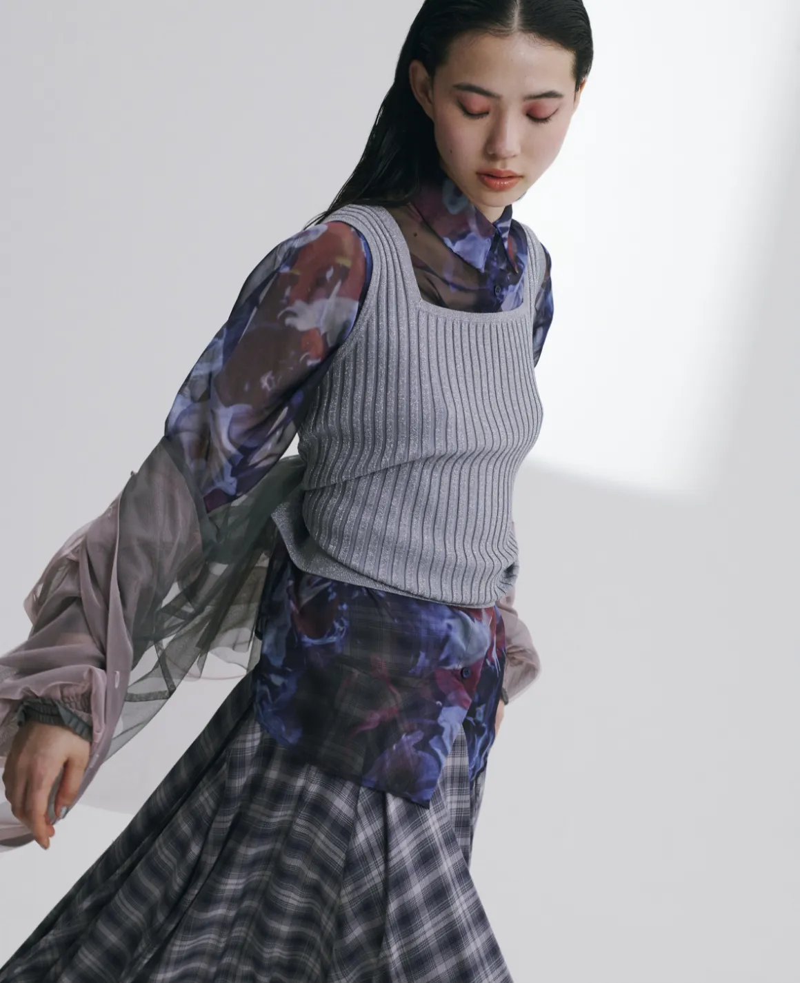 LOOK - HARE 2025 SUMMER COLLECTION