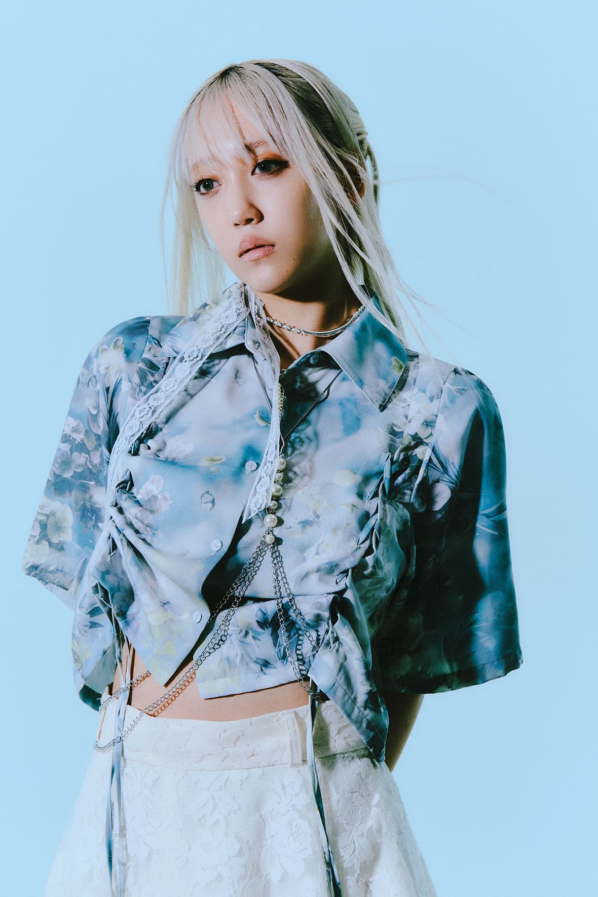 FLOWER GLOW feat. SAYAKA & COCO Look 06