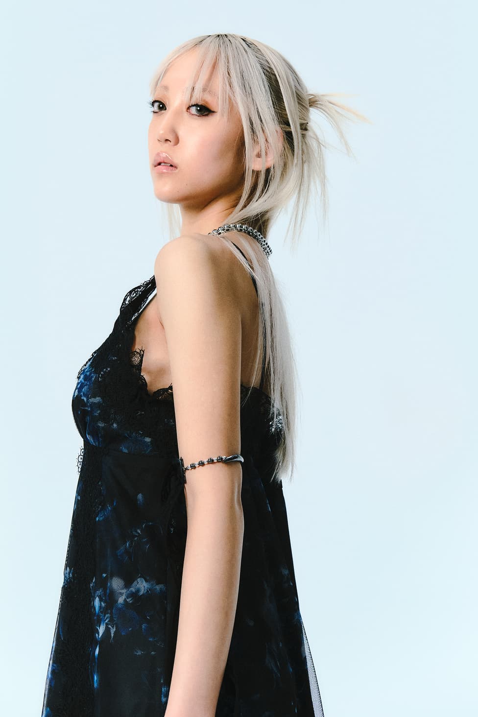 FLOWER GLOW feat. SAYAKA & COCO Look 12