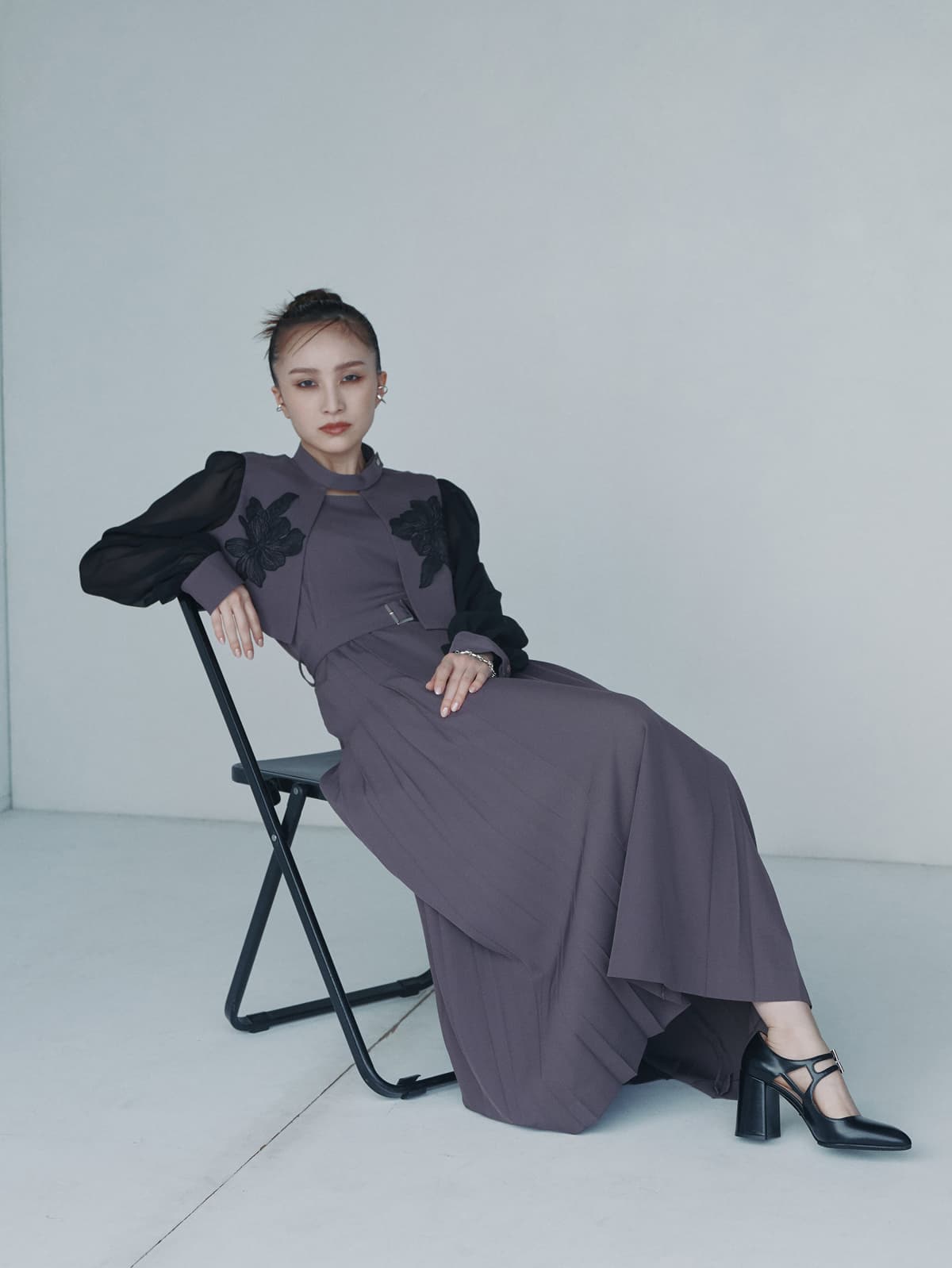 OCCASION MODE feat. KANAKO MOMOTA Look 01