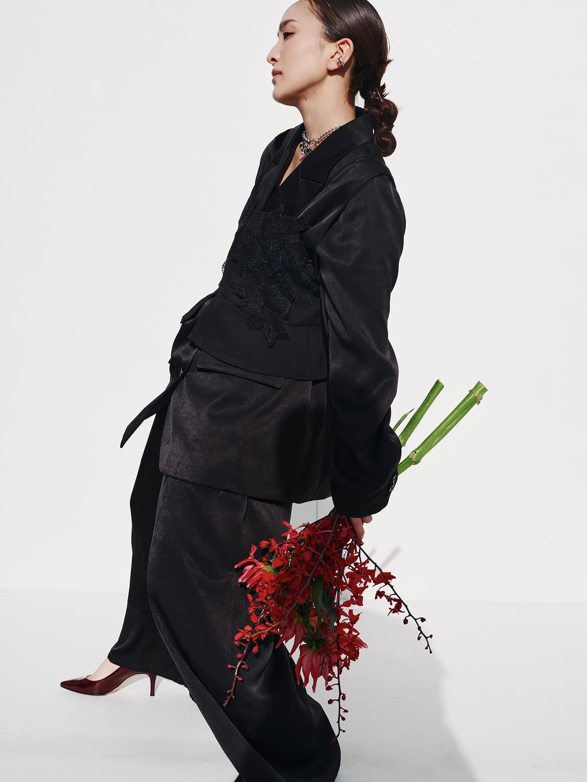 OCCASION MODE feat. KANAKO MOMOTA Look 05