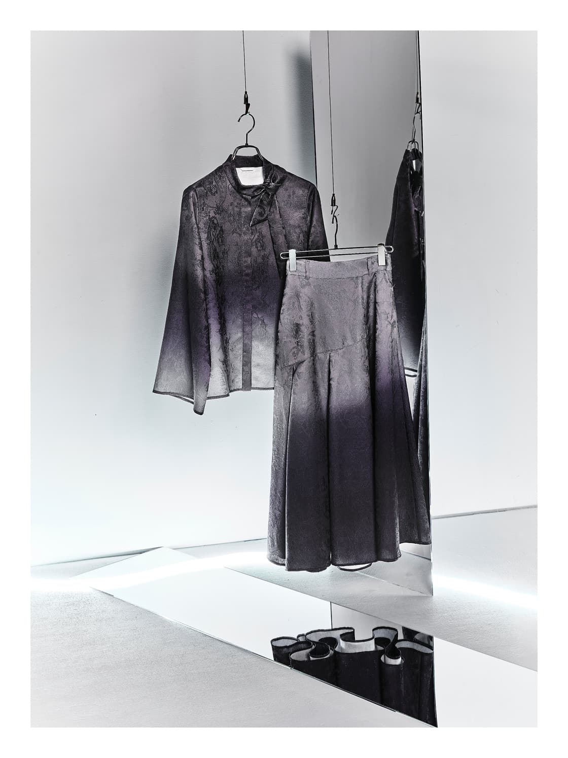 HOLIDAY LIMITED EDITION 2025 LADIES ITEM 1