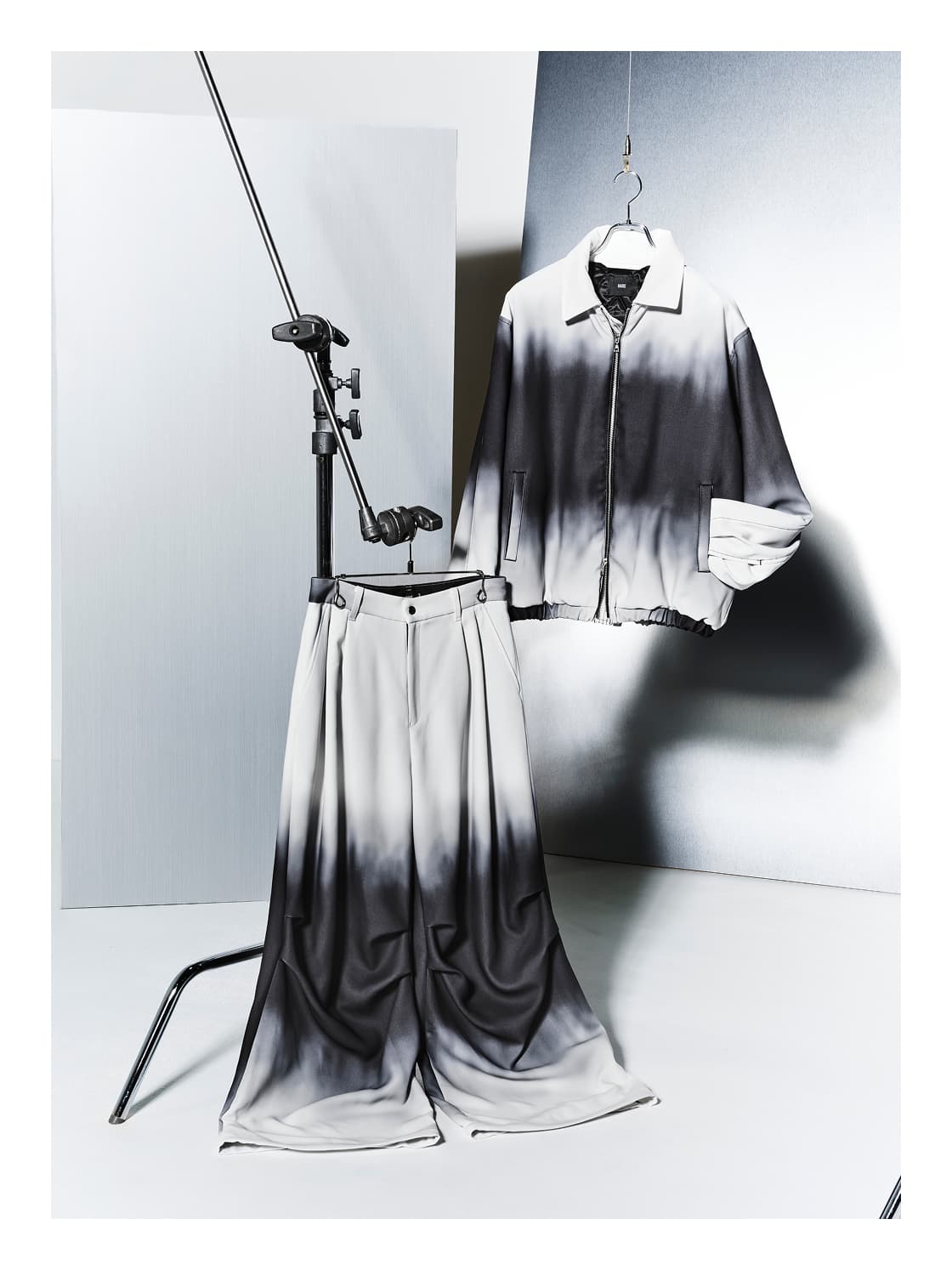 HOLIDAY LIMITED EDITION 2025 MENS ITEM 1