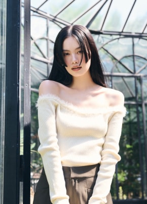 LOOK 1