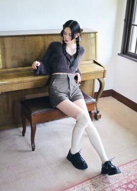 LOOK 4