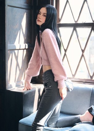LOOK 8