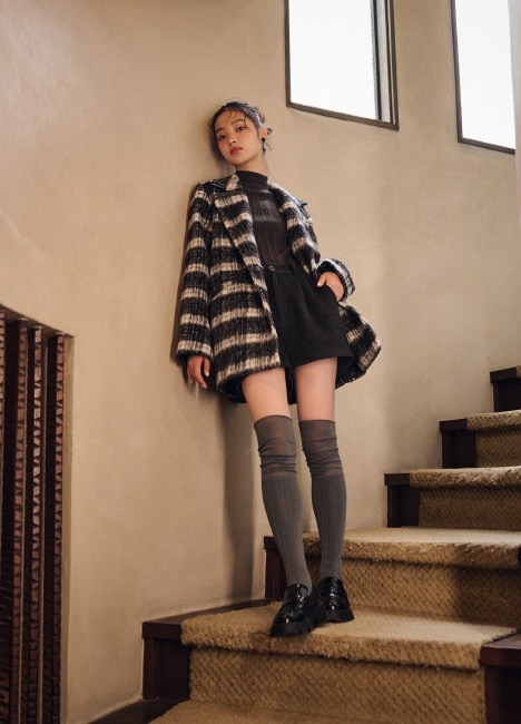 LOOK 8