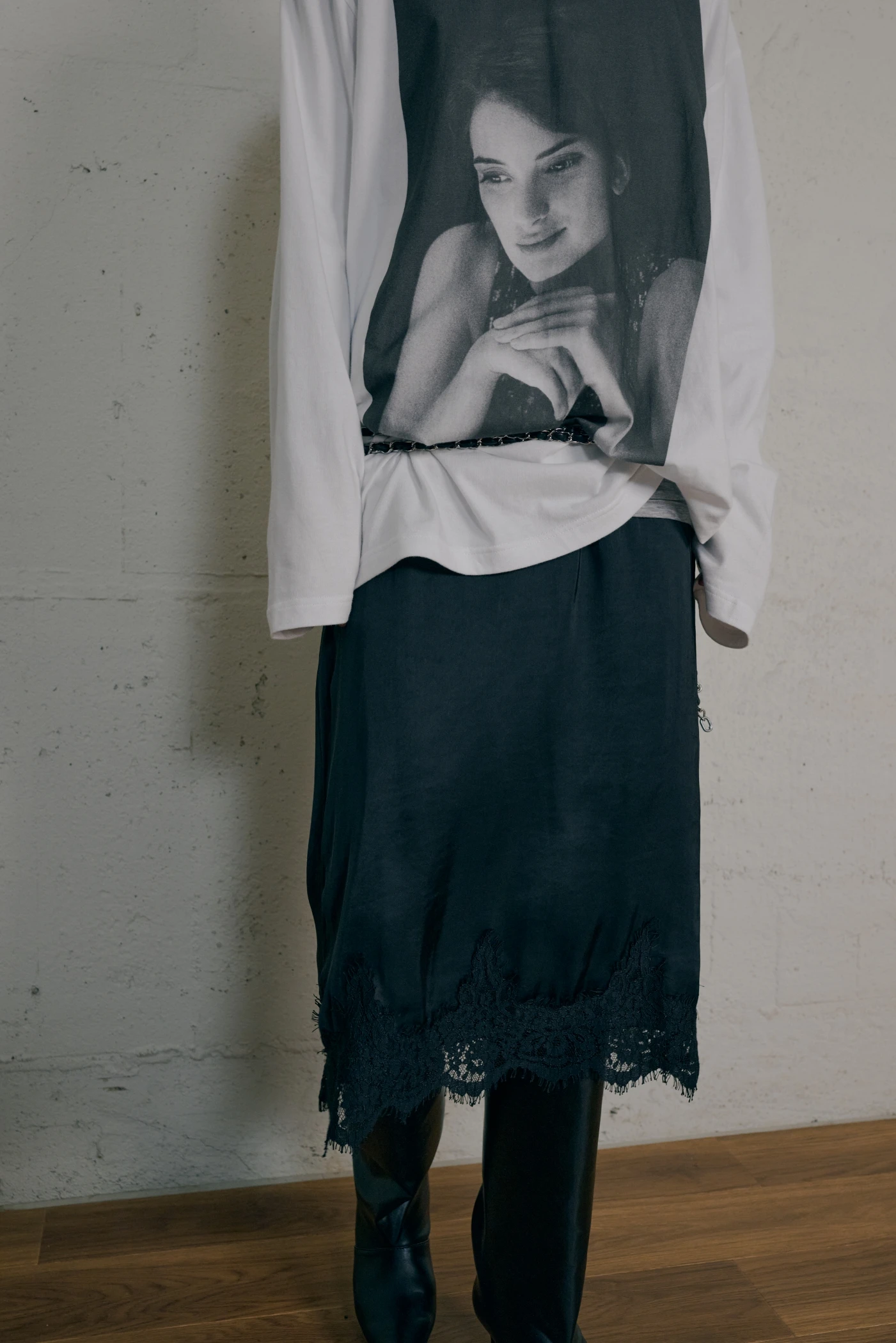 LOOK 3