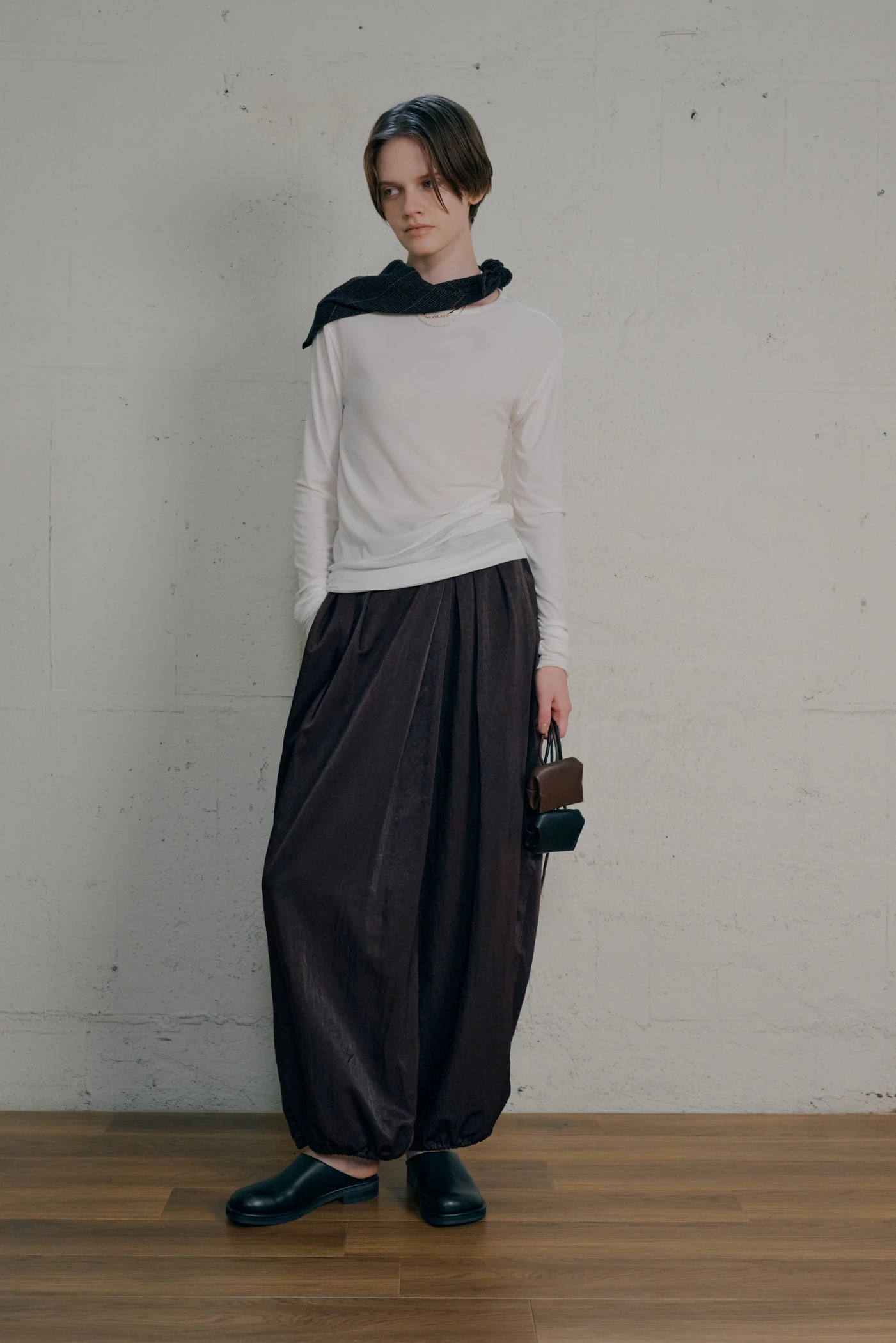 LOOK 4