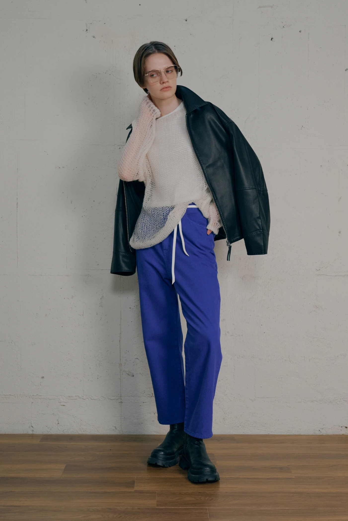 LOOK 8
