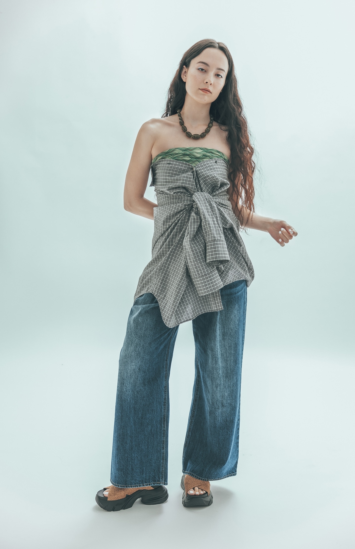 LOOK 01-01