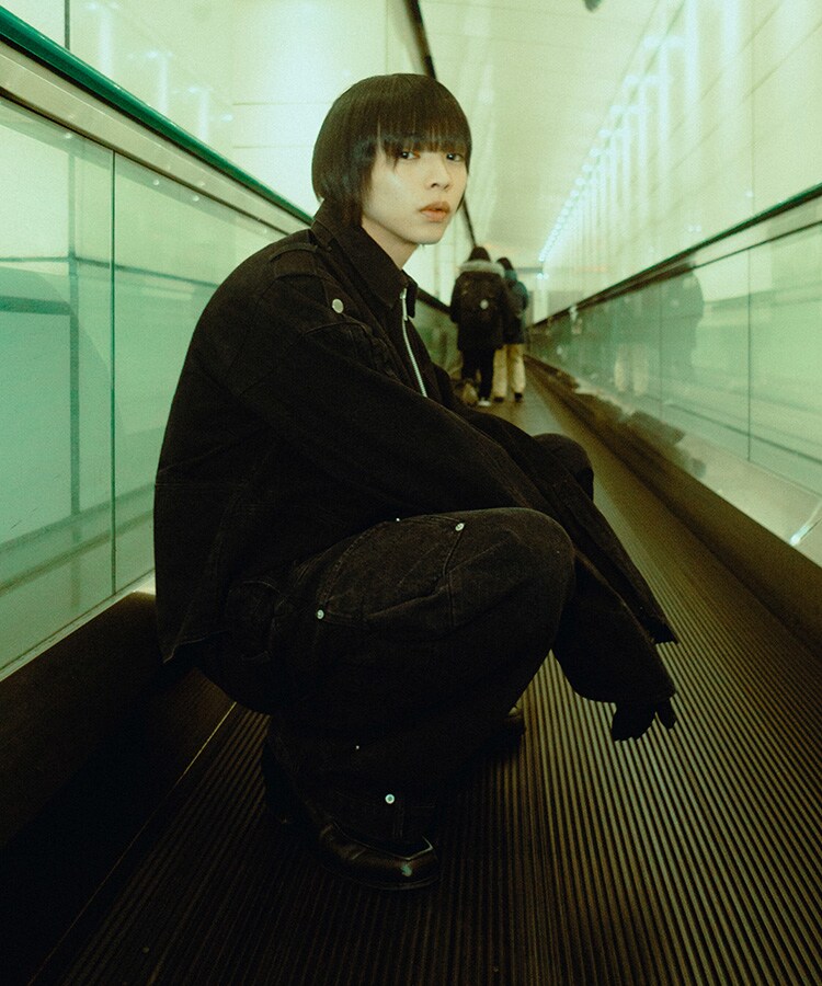 06