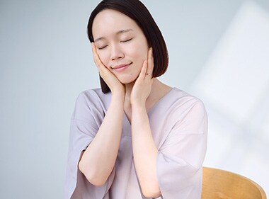 化粧水をたっぷりと、みずみずしく潤す
