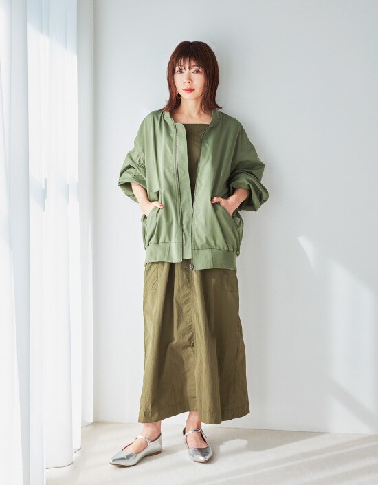 RED LIPSTICK × KHAKI BLOUSON
