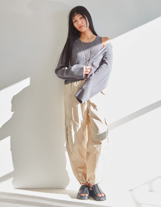 BLUE MASCARA × GRAY KNIT