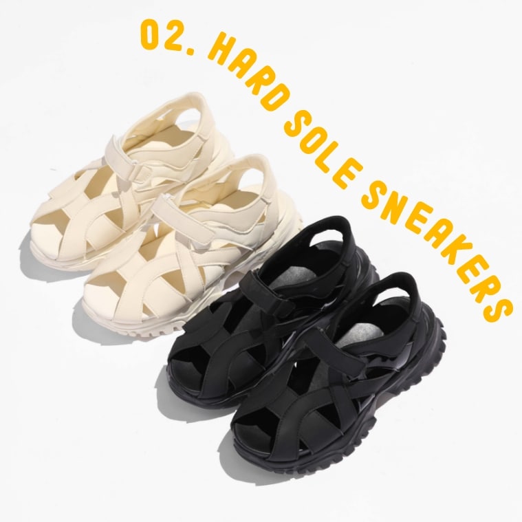 02 HARD SOLE SNEAKERS