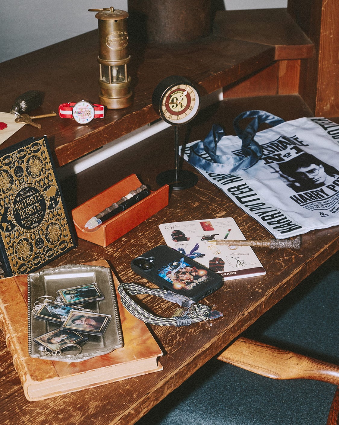DESK