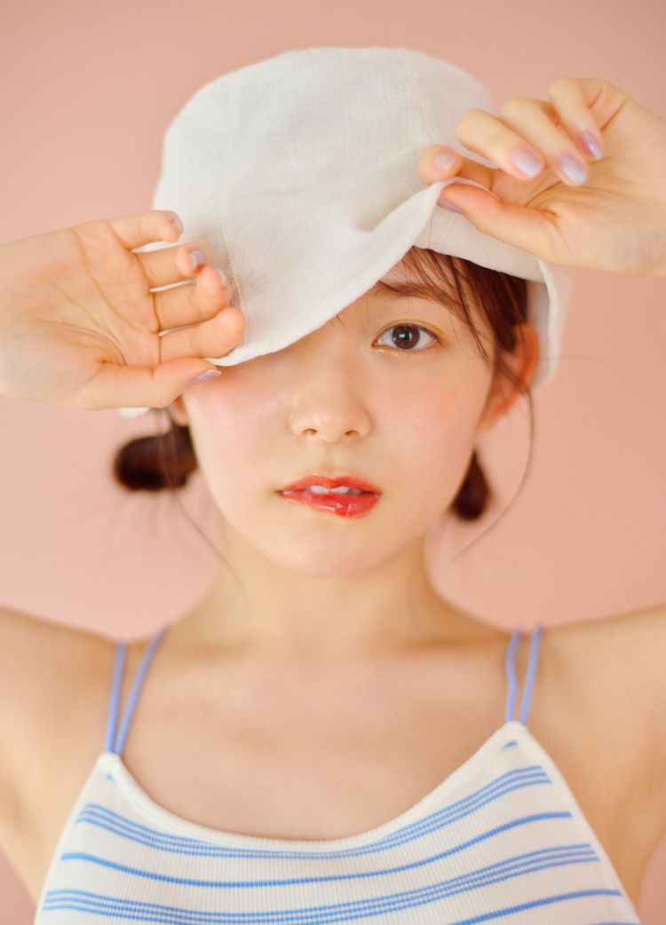 TULIP HAT_ 写真