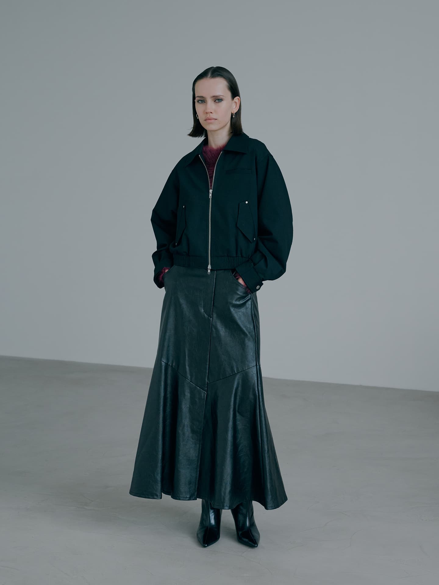 LOOK 01