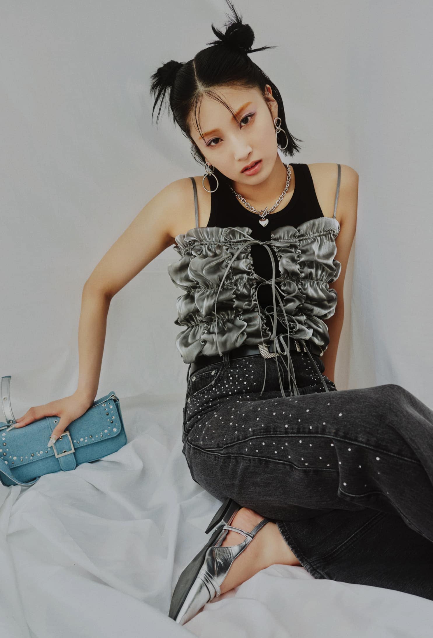 MOVE UP! DENIM with MOMOKA TAKABATAKE Look 17
